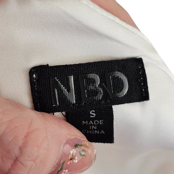 NBD Tobias White One Sleeve Mini Dress Sz S - Picture 9 of 11